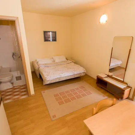 Jakov Apartment *