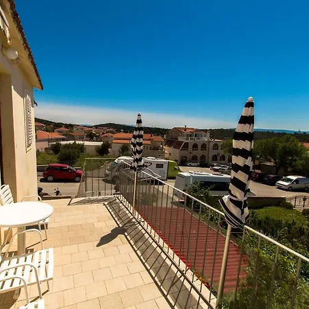 Jakov * Makarska