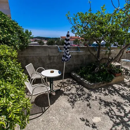 Jakov Apartment *