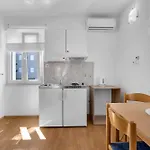 Jakov Апартаменти