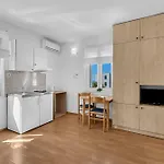 Апартаменти Jakov