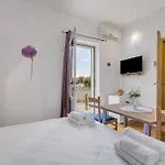 Апартаменти Jakov